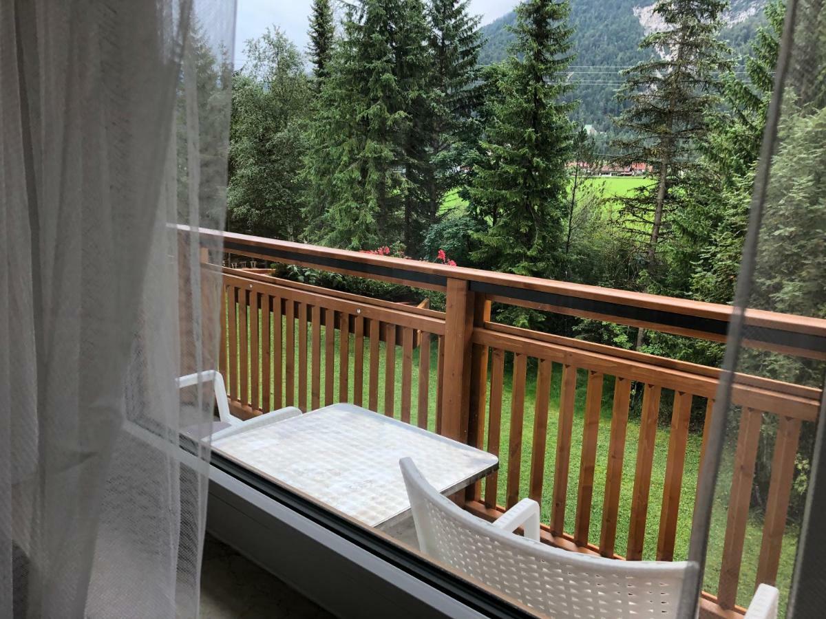 Karwendel-Lodge Scharnitz Extérieur photo